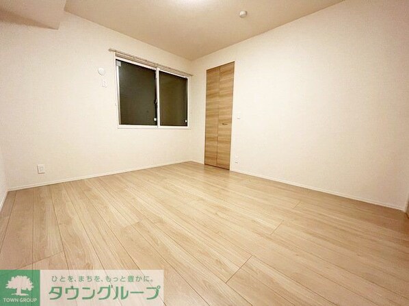 トリア テュラーの物件内観写真